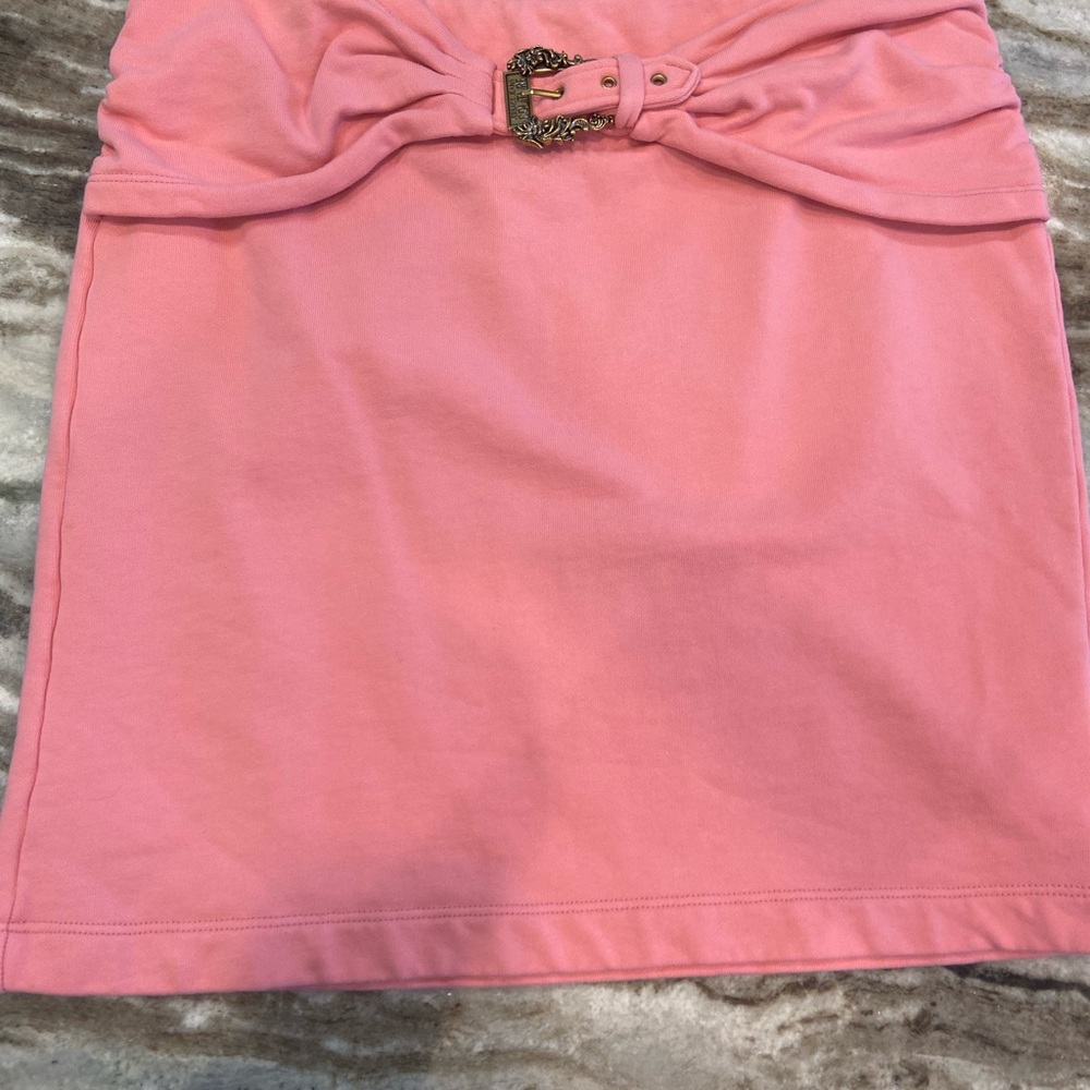 VERSACE JEANS COUTURE
Pink Baroque Miniskirt